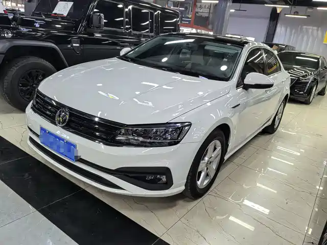 Volkswagen Lamando