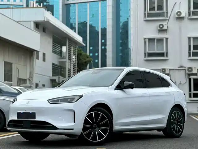 AITO ASK THE WORLD M5 2022