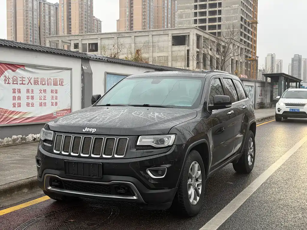 Jeep Grand Cherokee (Import) 2014