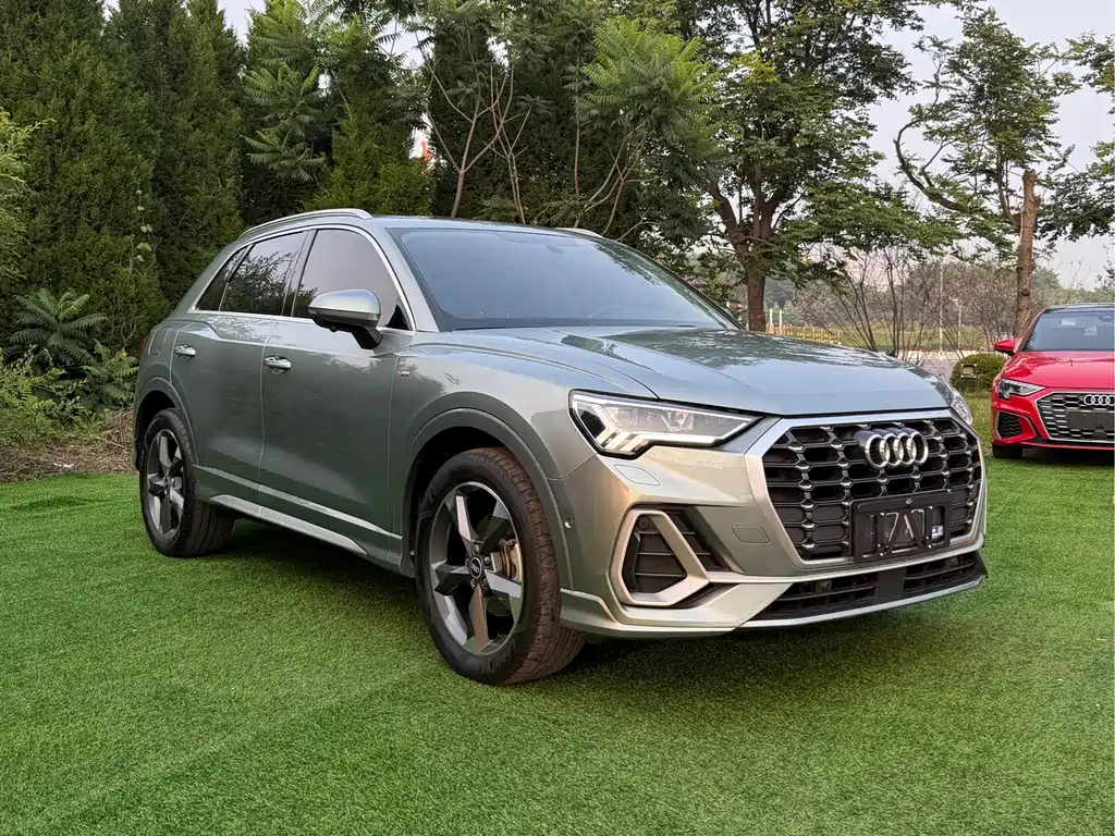 Audi Q3 2022 35 TFSI Fashion