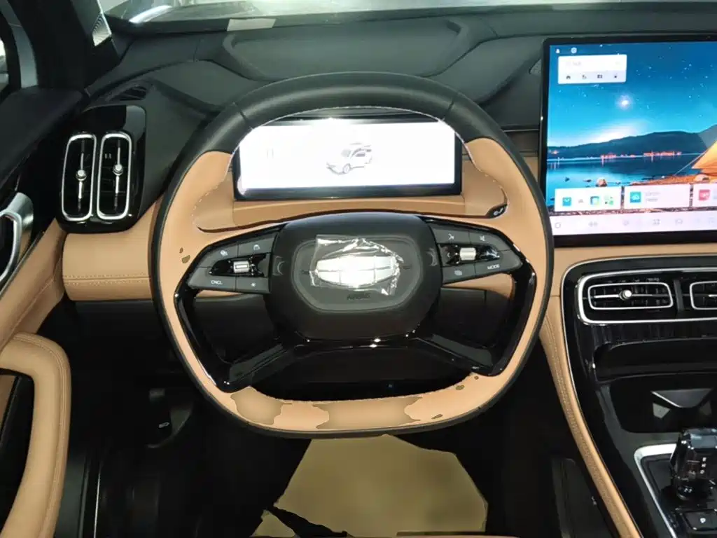 Geely Boyue L — миниатюра 11