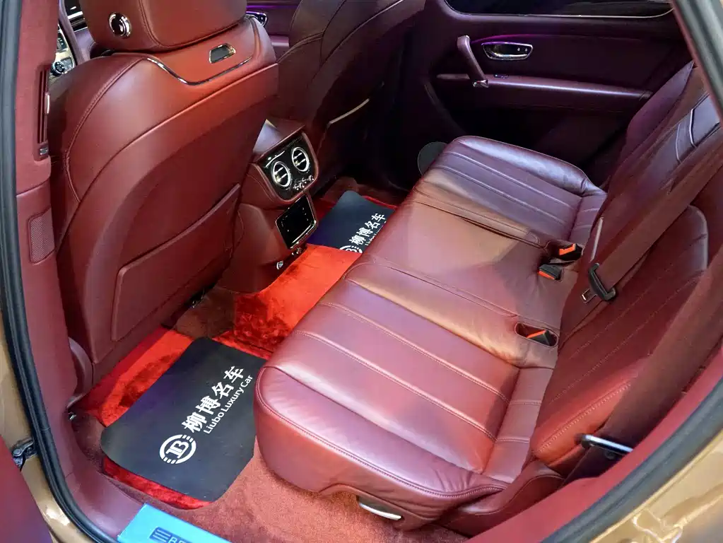Bentley Bentayga 2018 4.0T V8