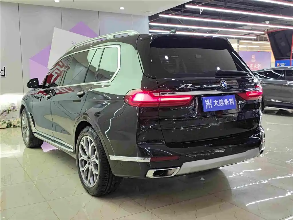 BMW X7 — миниатюра 4