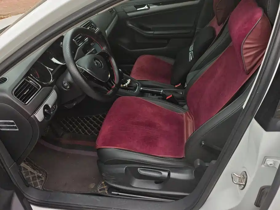 Volkswagen Sagitar — миниатюра 9