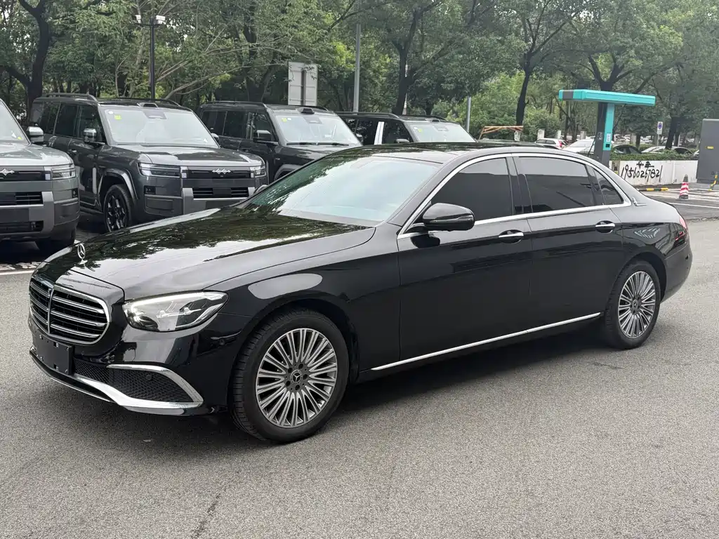 Mercedes-Benz E-Class E 2023 E 300 L Luxury