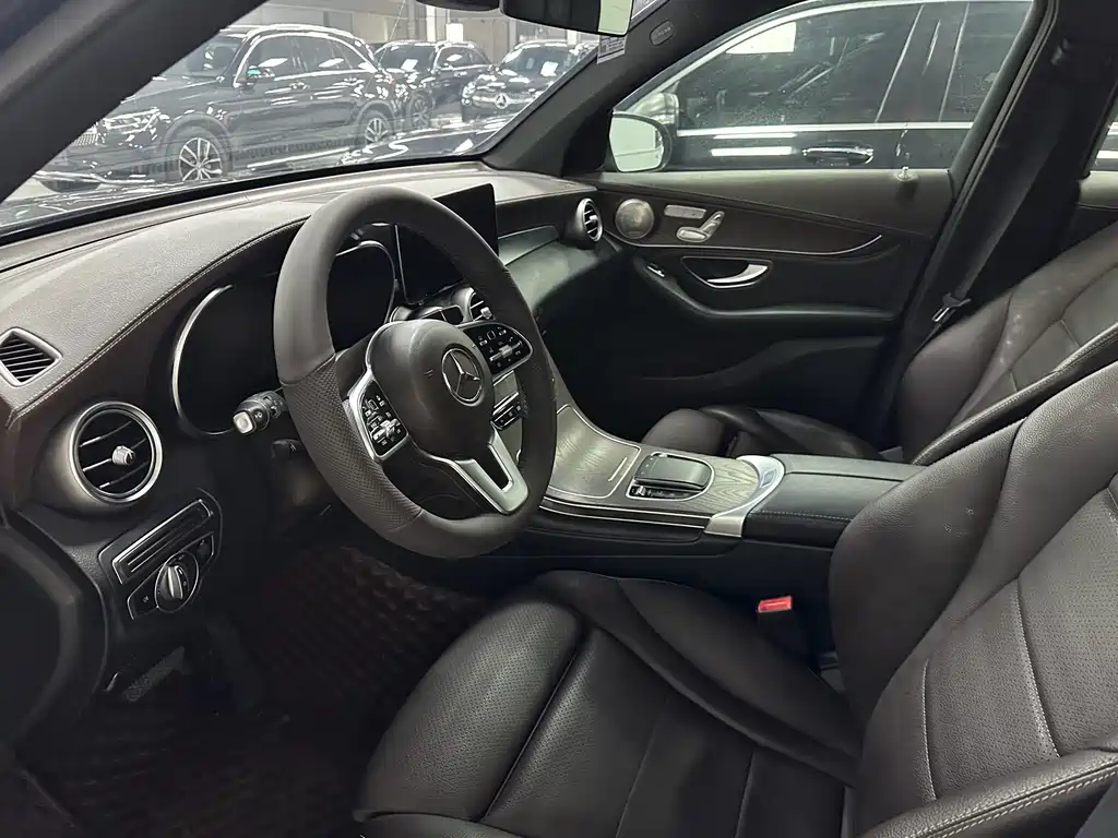 Mercedes-Benz GLC 2020 GLC 300 L 4MATIC