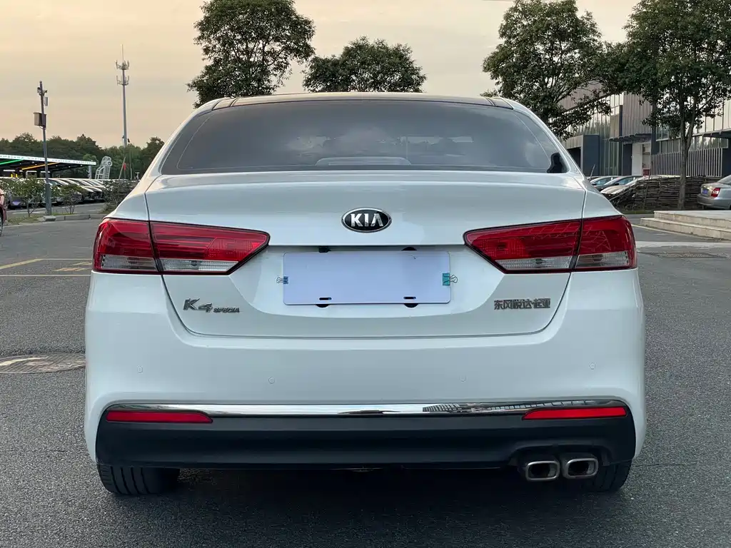 Kia K4 — миниатюра 15