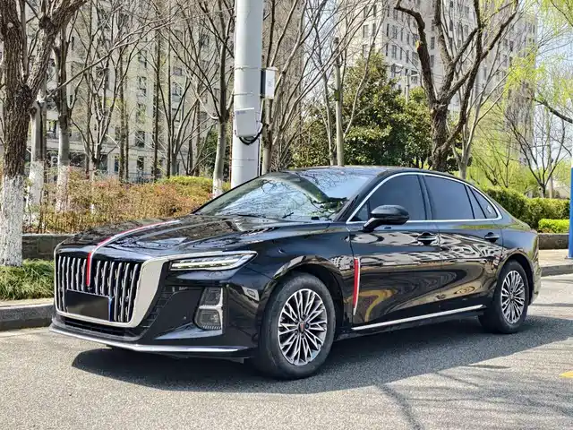 2023 Hongqi H5