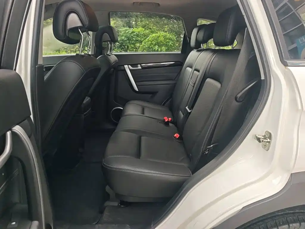 Chevrolet Captiva — миниатюра 17
