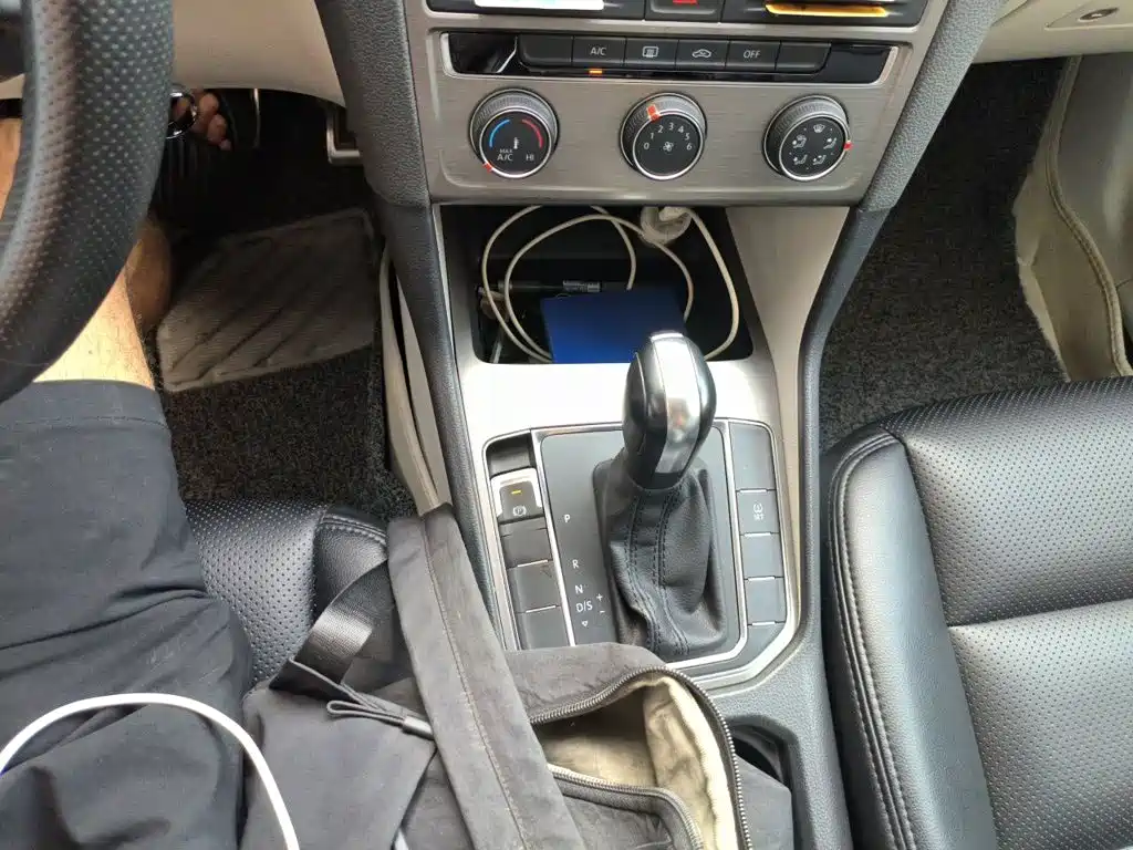 Volkswagen Golf Sportsvan — миниатюра 7