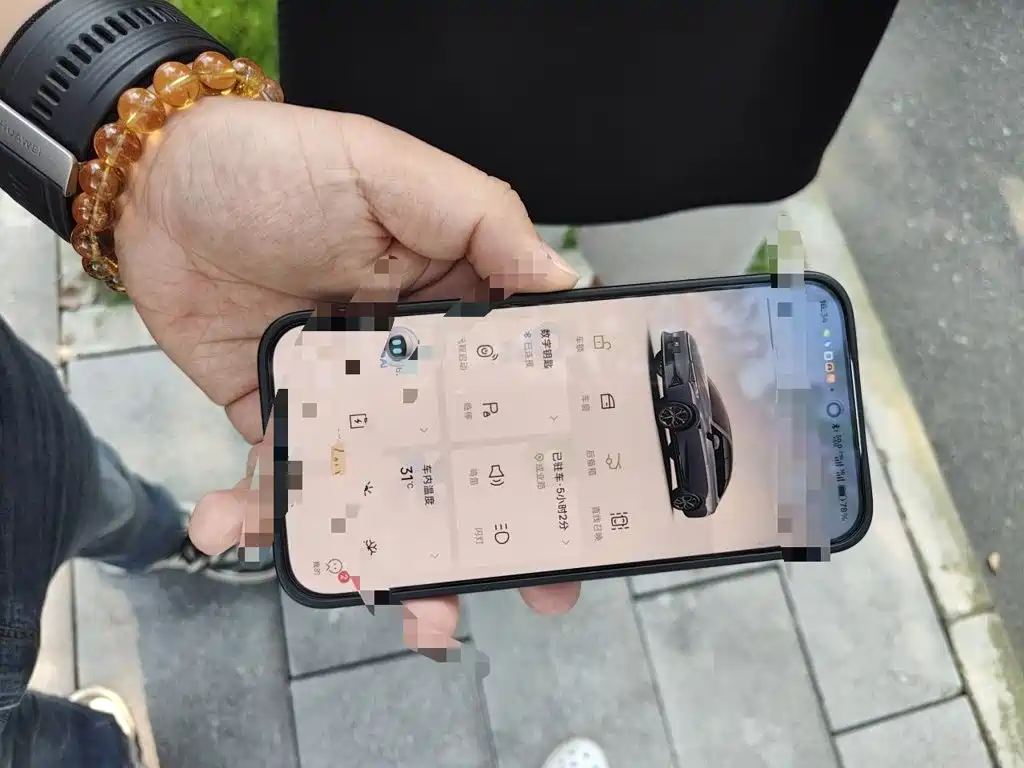 XPeng P5 — миниатюра 9