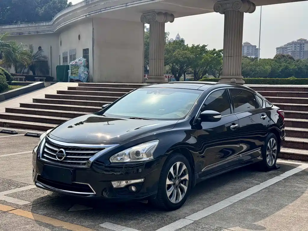 Nissan Teana 2015