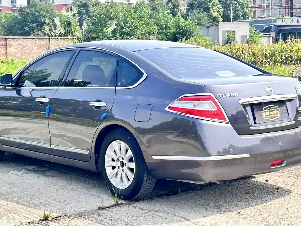 Nissan Teana — миниатюра 12