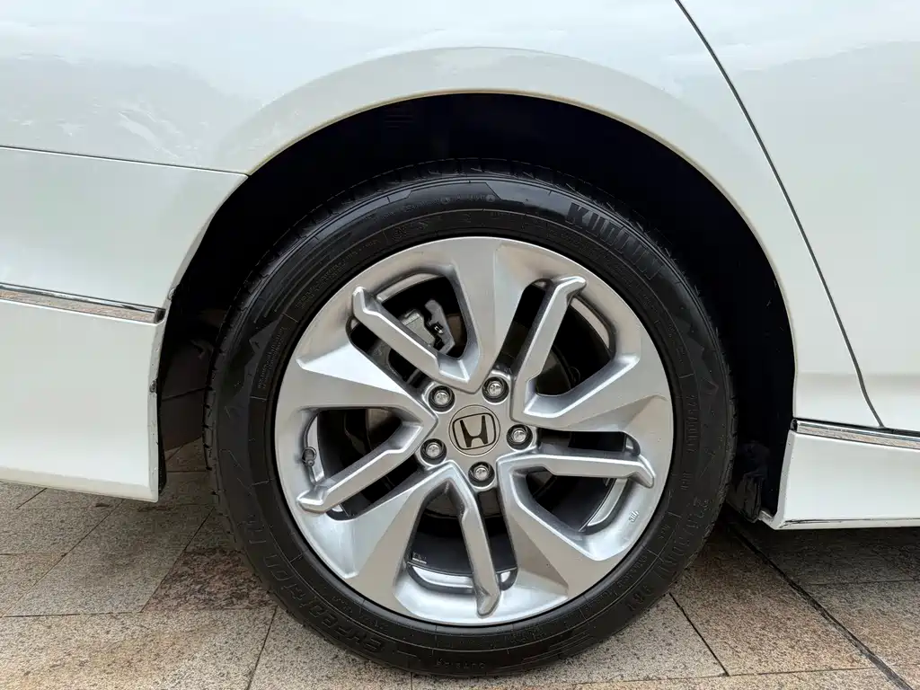 Honda Accord — миниатюра 21