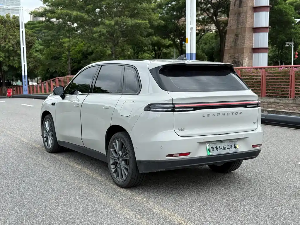 Leapmotor Leapmotor C10 — миниатюра 18