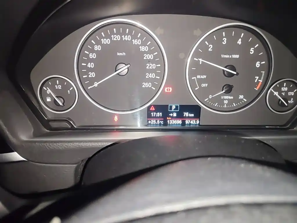 BMW 3 Series — миниатюра 17