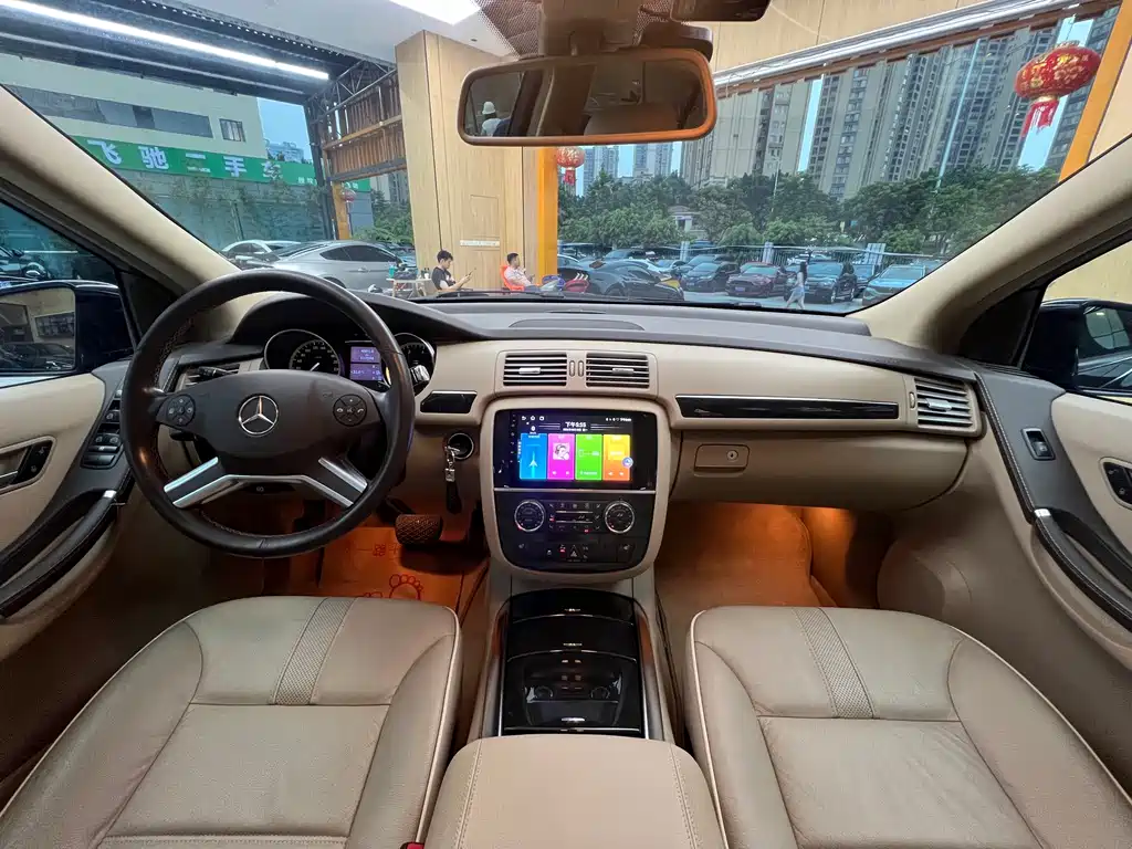 Mercedes-Benz R-Class — миниатюра 8