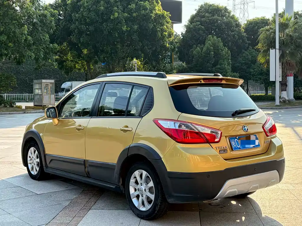 Venucia R50X — миниатюра 7