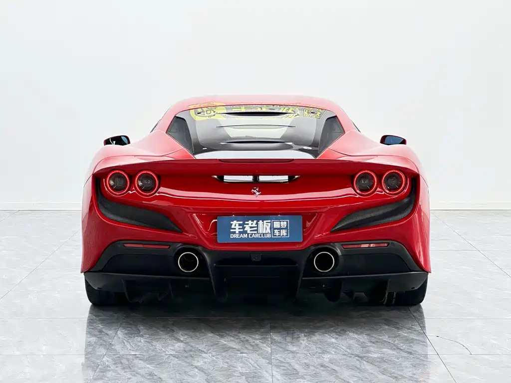 Ferrari F8 — миниатюра 5