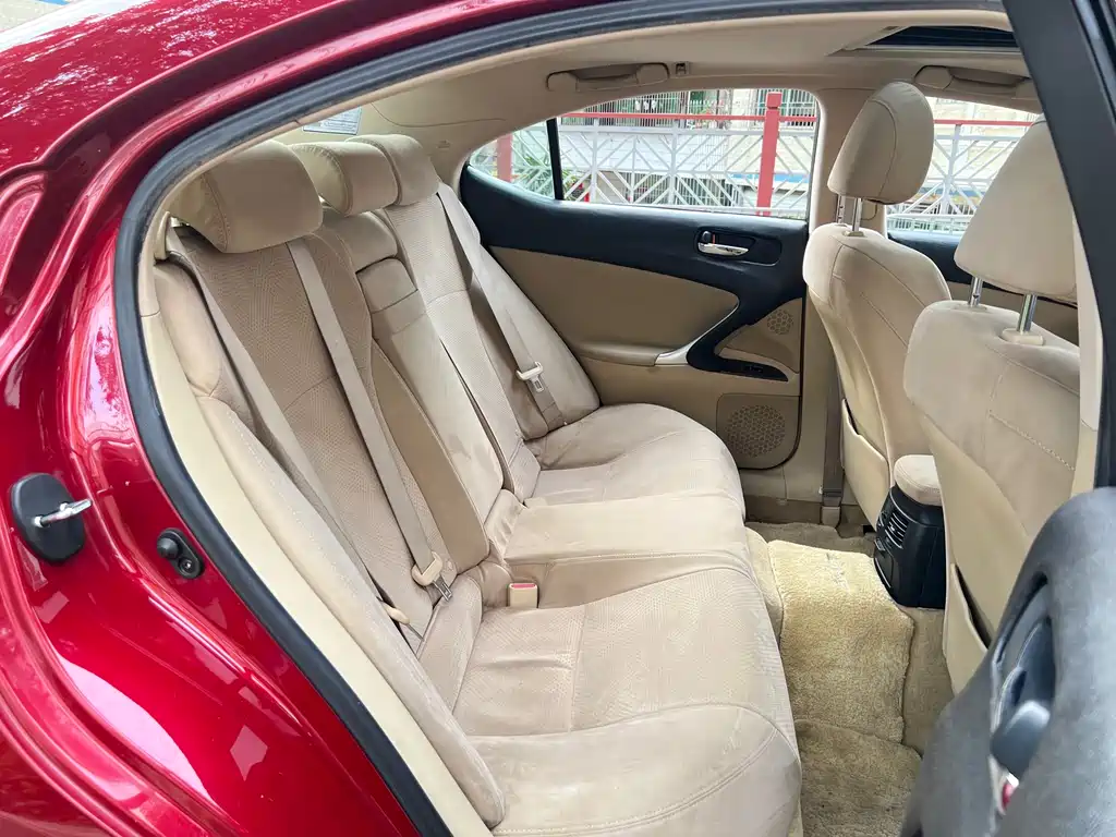 Lexus IS 2007 300