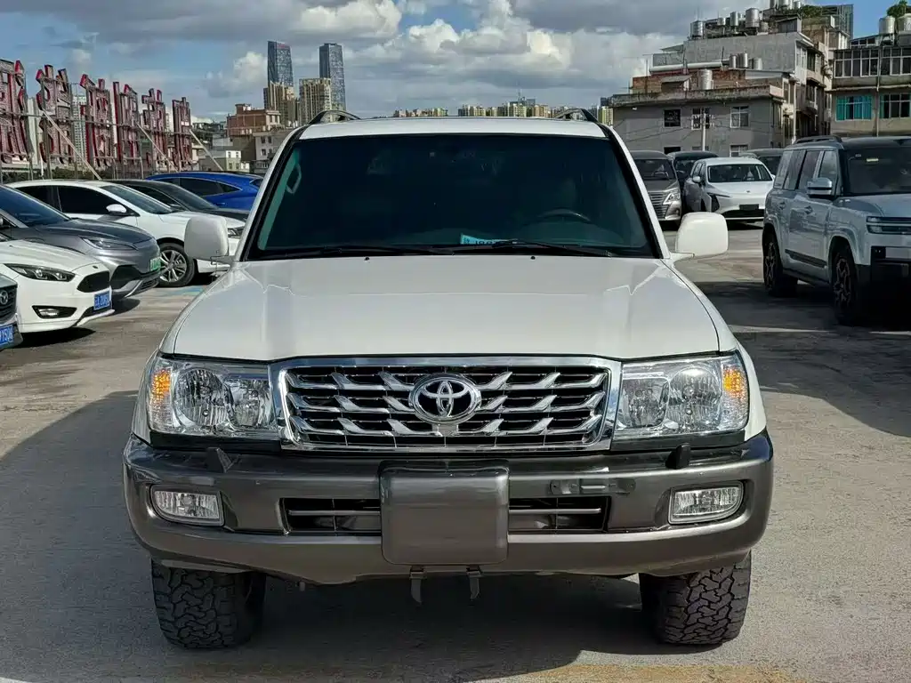 Toyota Land Cruiser — миниатюра 2