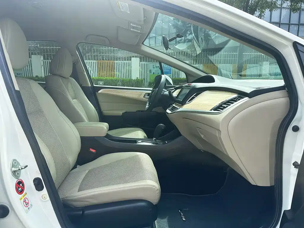 Honda Jade — миниатюра 19