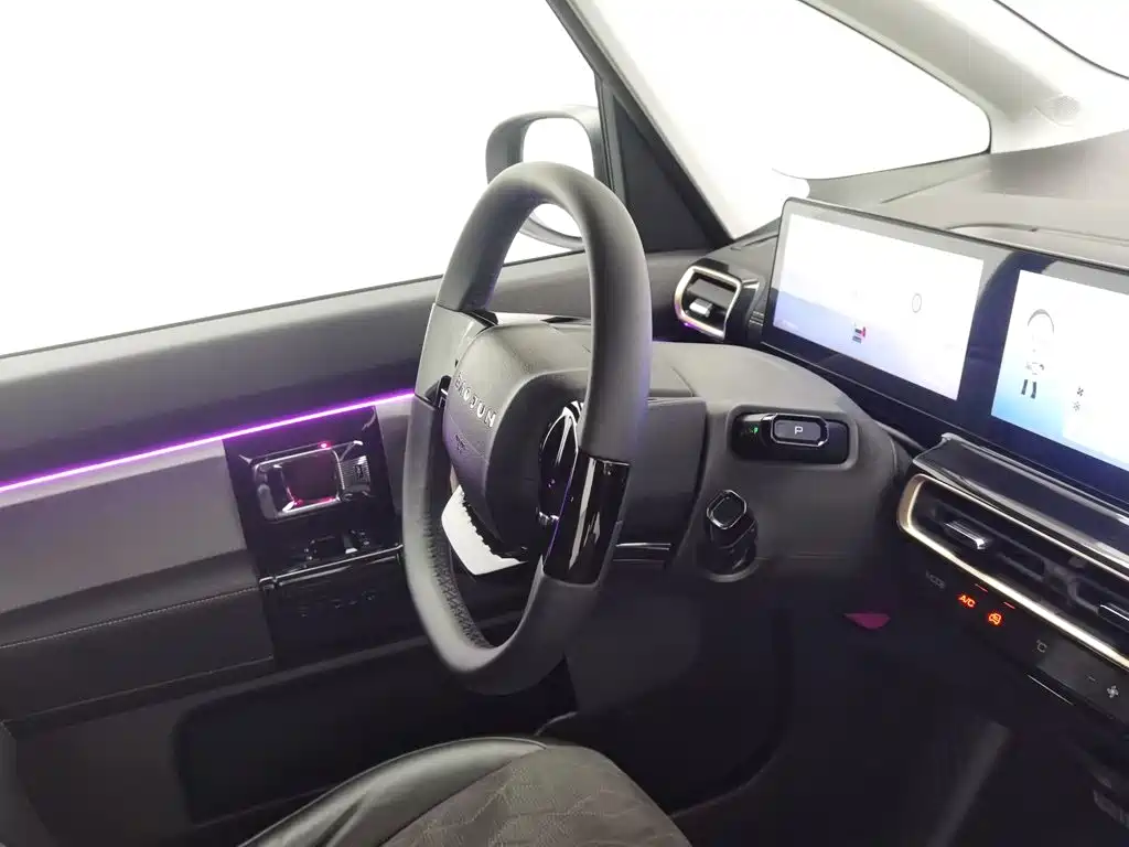 Baojun KiWi EV — миниатюра 22