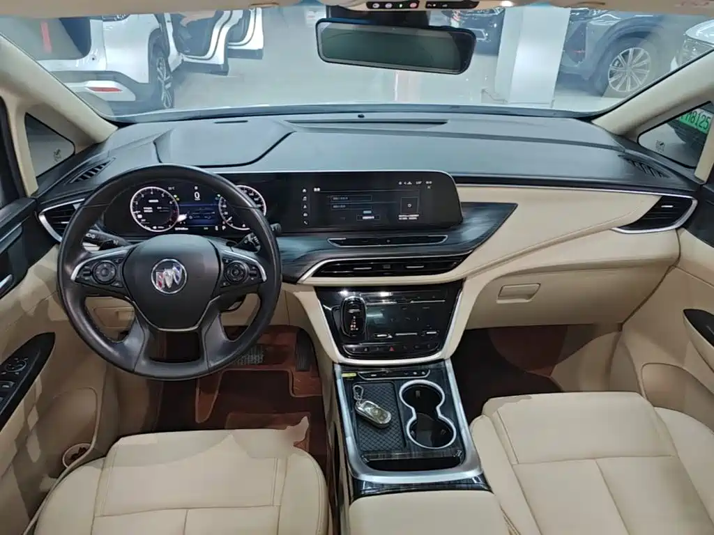 Buick GL8 — миниатюра 10