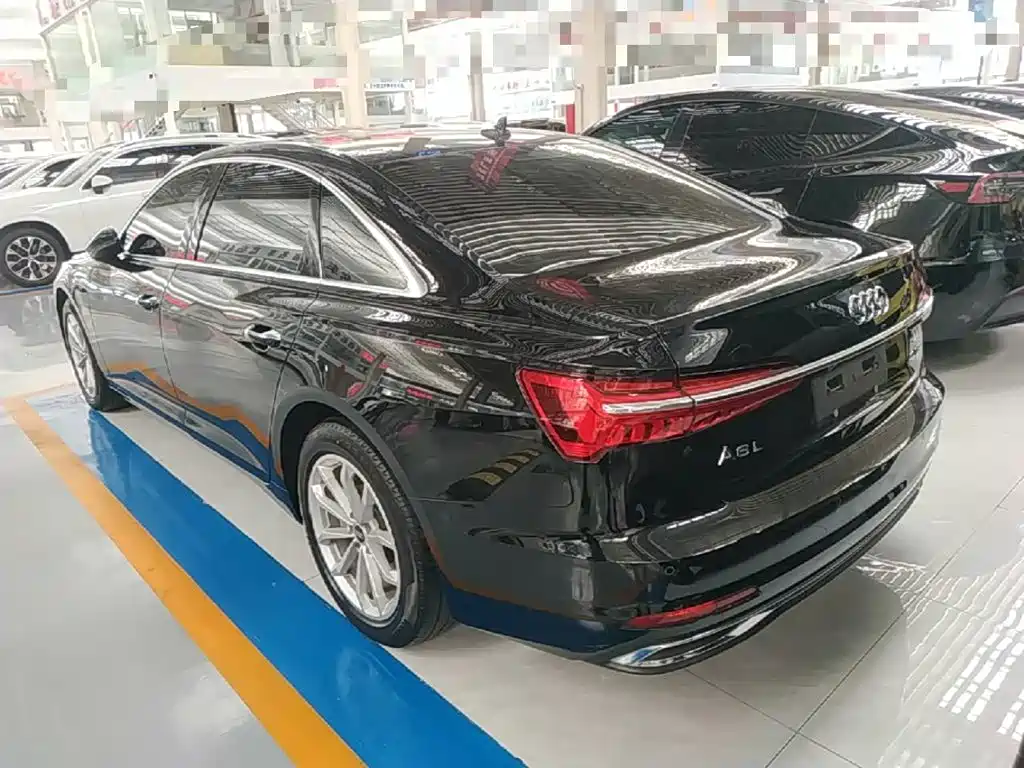 Audi A6L — миниатюра 5