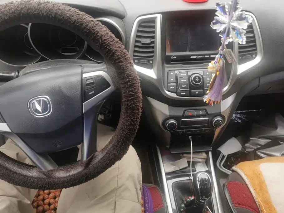 Changan Eado XT — миниатюра 12