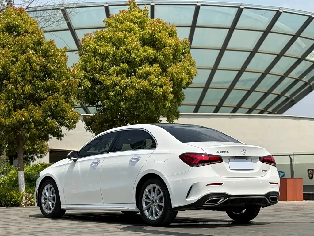 Mercedes-Benz A-Class A 2020 A 200 L Sport Fashion