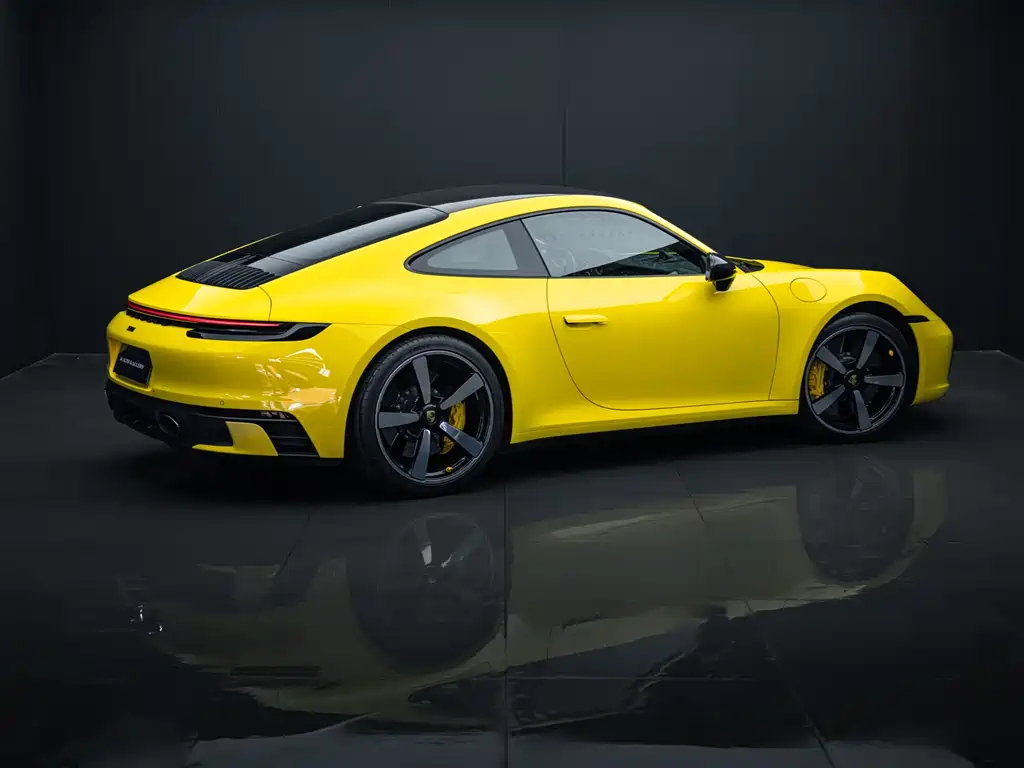 Porsche 911 2022 Carrera 3.0T