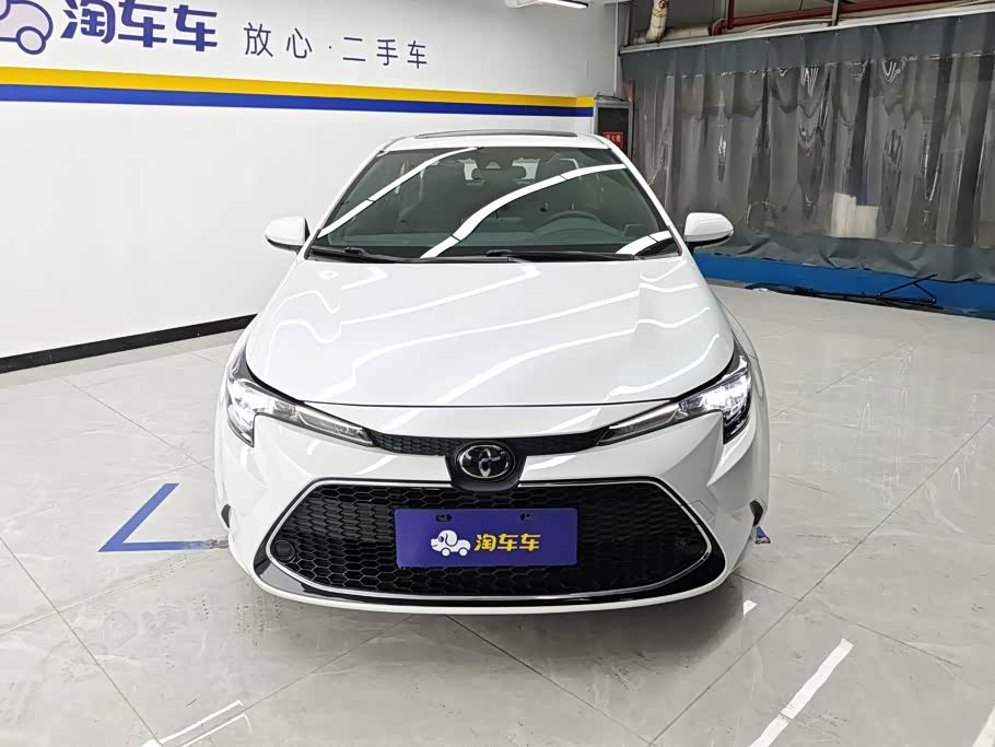 Toyota Levin 1.2 л 2021 г. Белый, пробег 22799 км