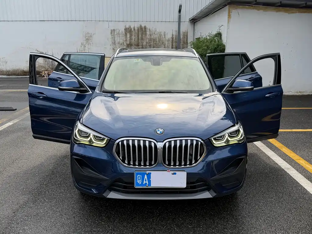 BMW X1 2021 sDrive25Li Lead