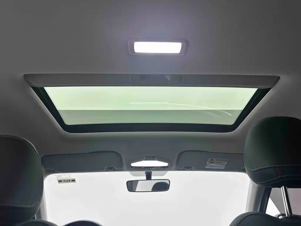 Geely Emgrand — миниатюра 12
