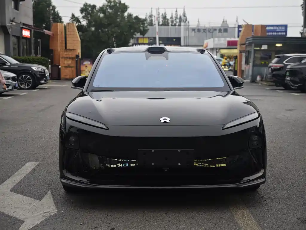 NIO ET5T — миниатюра 2