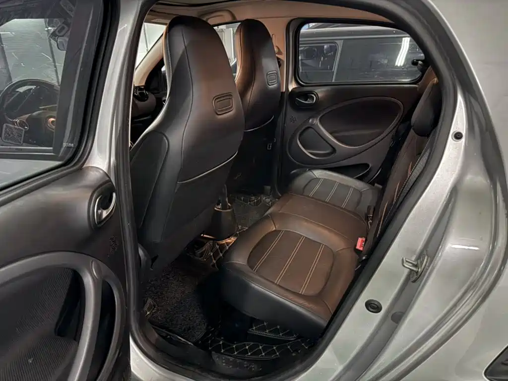 smart Smart Forfour — миниатюра 13