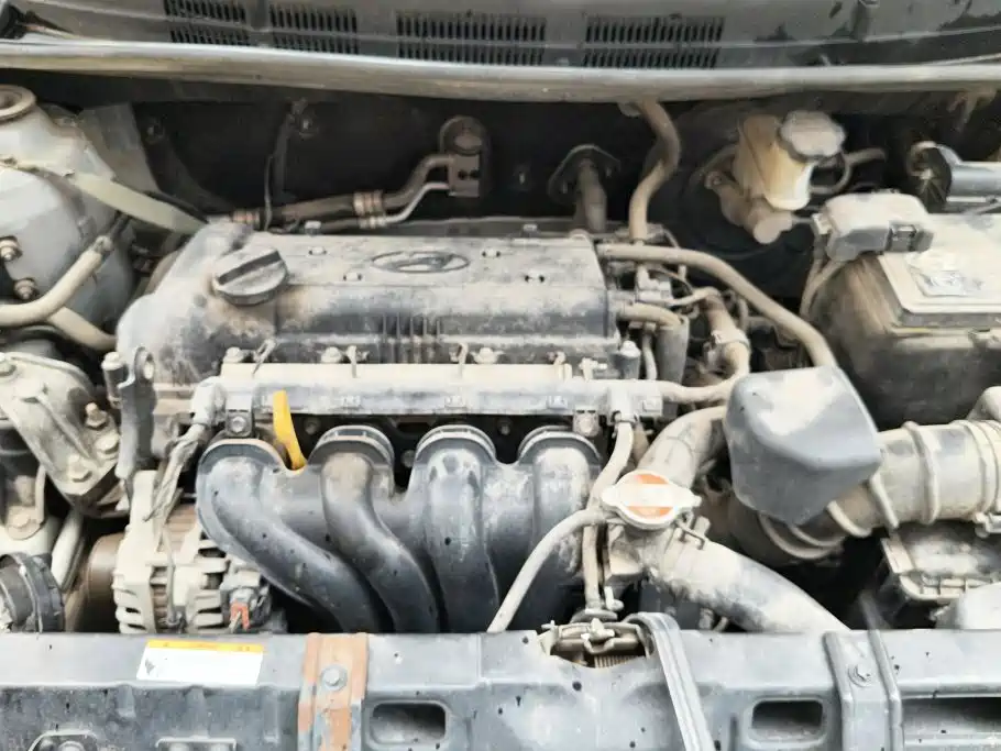 Hyundai Verna — миниатюра 10