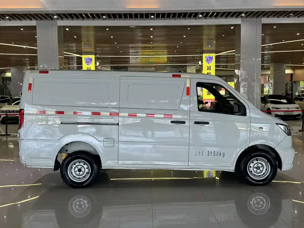 Geely Shuailing — миниатюра 5