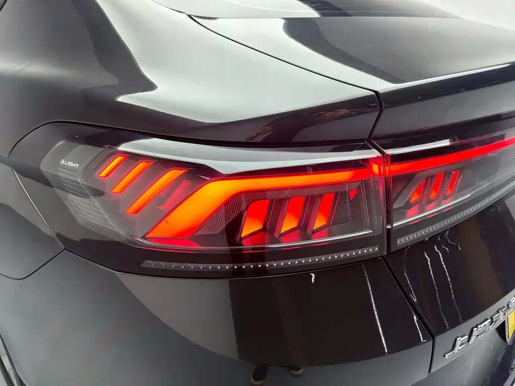 Volkswagen Lamando — миниатюра 9