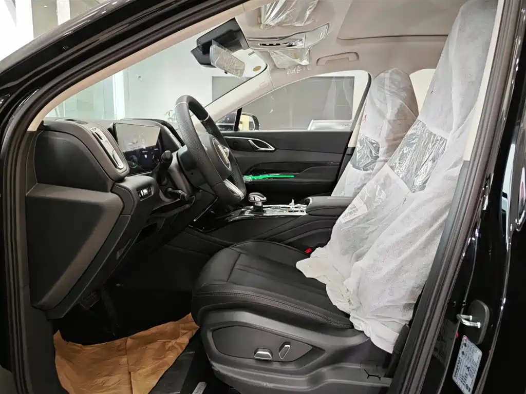 Hongqi HS3 PHEV 2024 115km