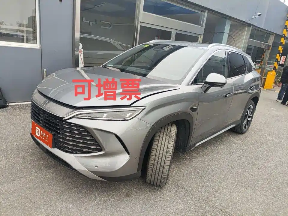 Byd L DM-i 2025