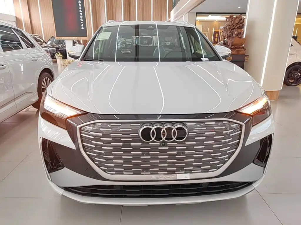 Audi Q4 e-tron 2024 40 e-tron