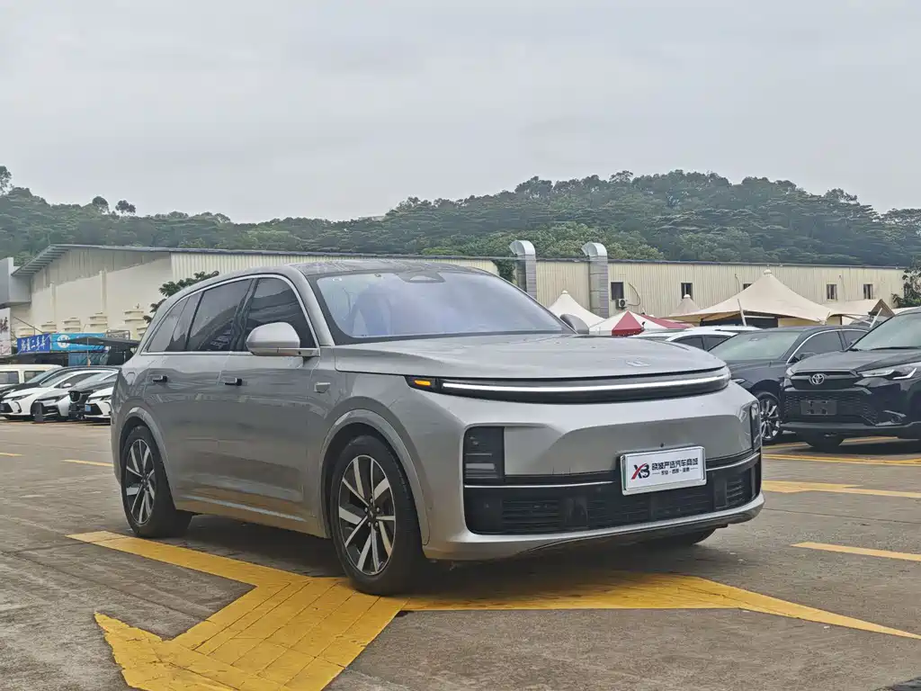 Li Auto L7 2023 Pro