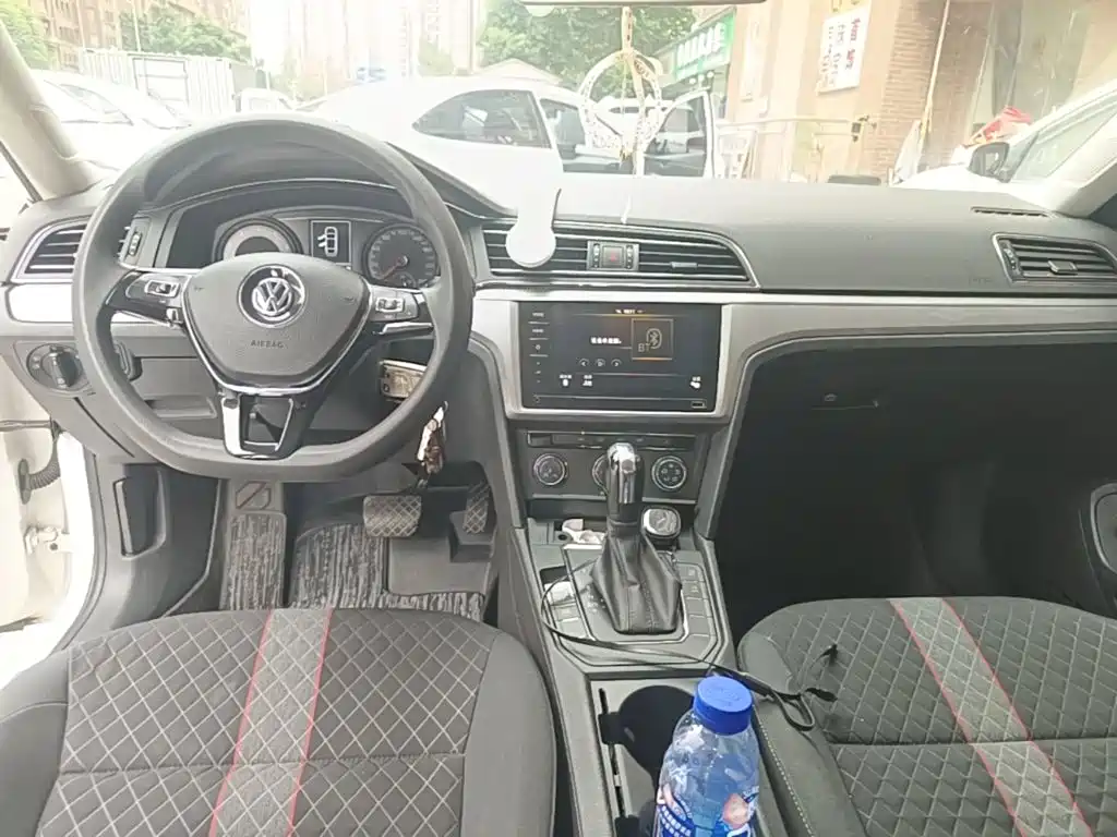 Volkswagen Lamando — миниатюра 10