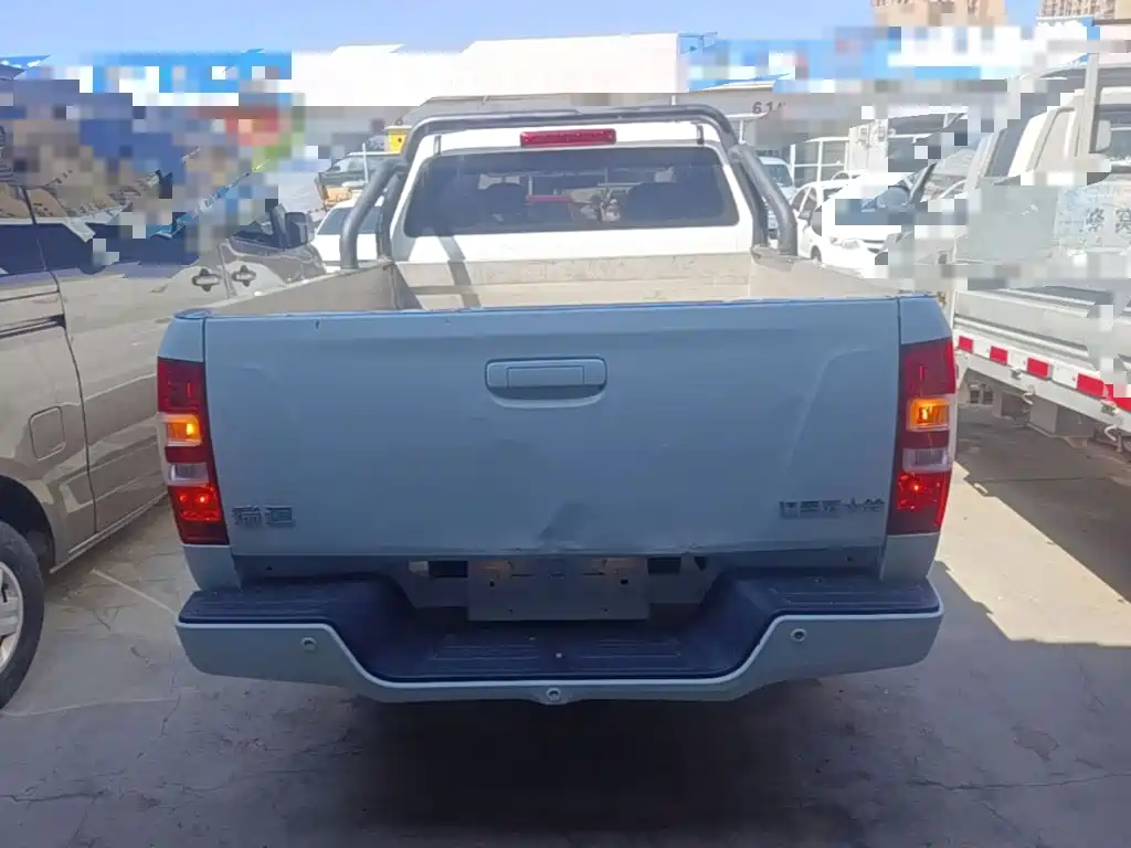 Isuzu RE-MAX Ruimai — миниатюра 6