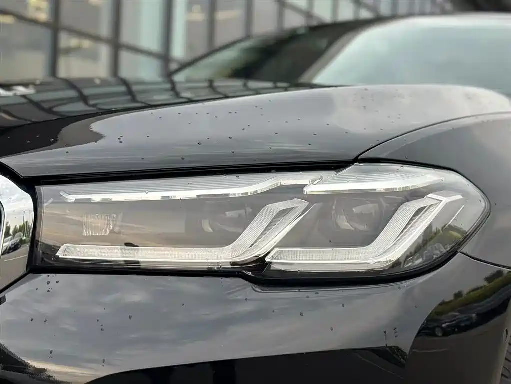 BMW 5 Series 5 2021 530Li Premium Luxury