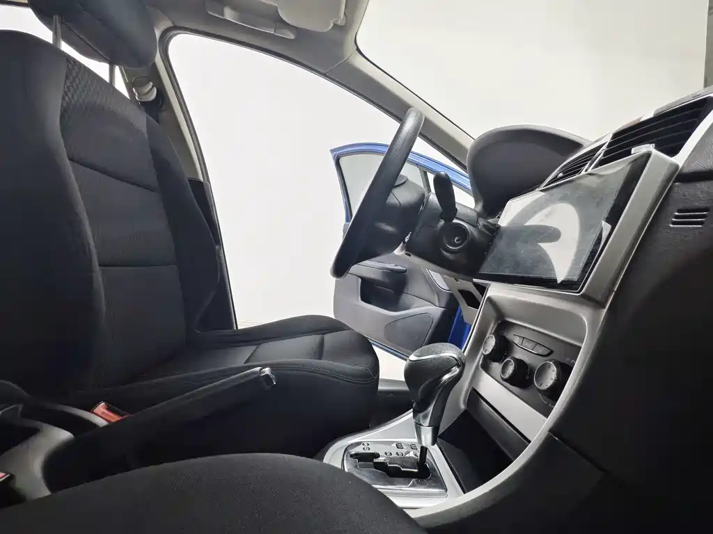 Peugeot 307 — миниатюра 15