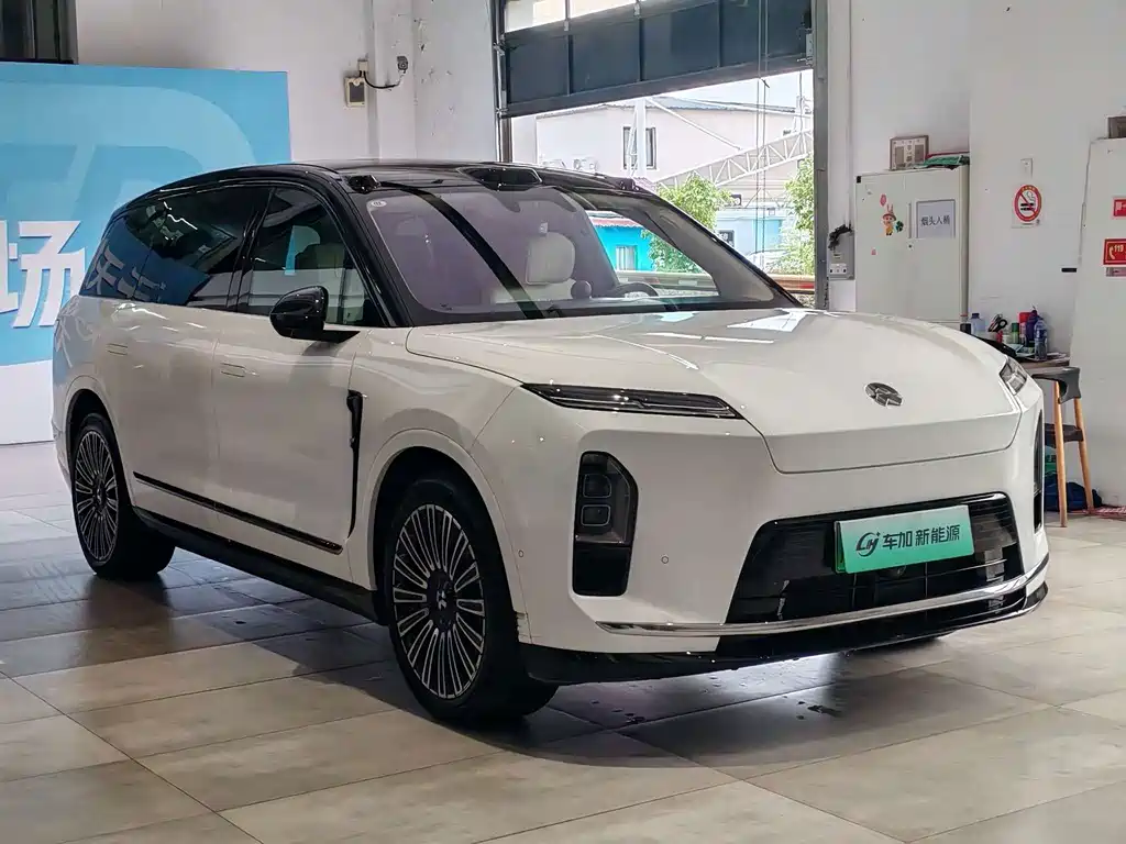 NIO ES8 — миниатюра 3