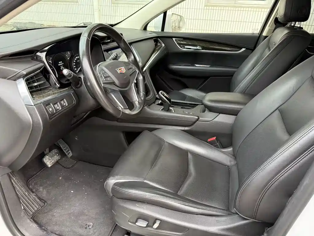 Cadillac XT5 — миниатюра 5